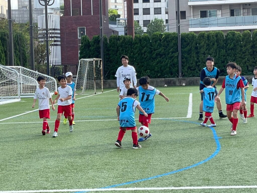 青空総会とミニサッカー大会、おゆずり会を開催しました